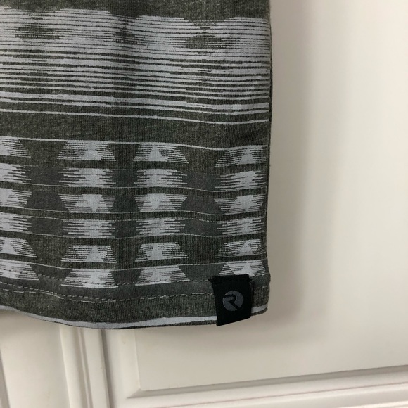 NWT Ripzone boys s/s henley - Picture 5 of 9